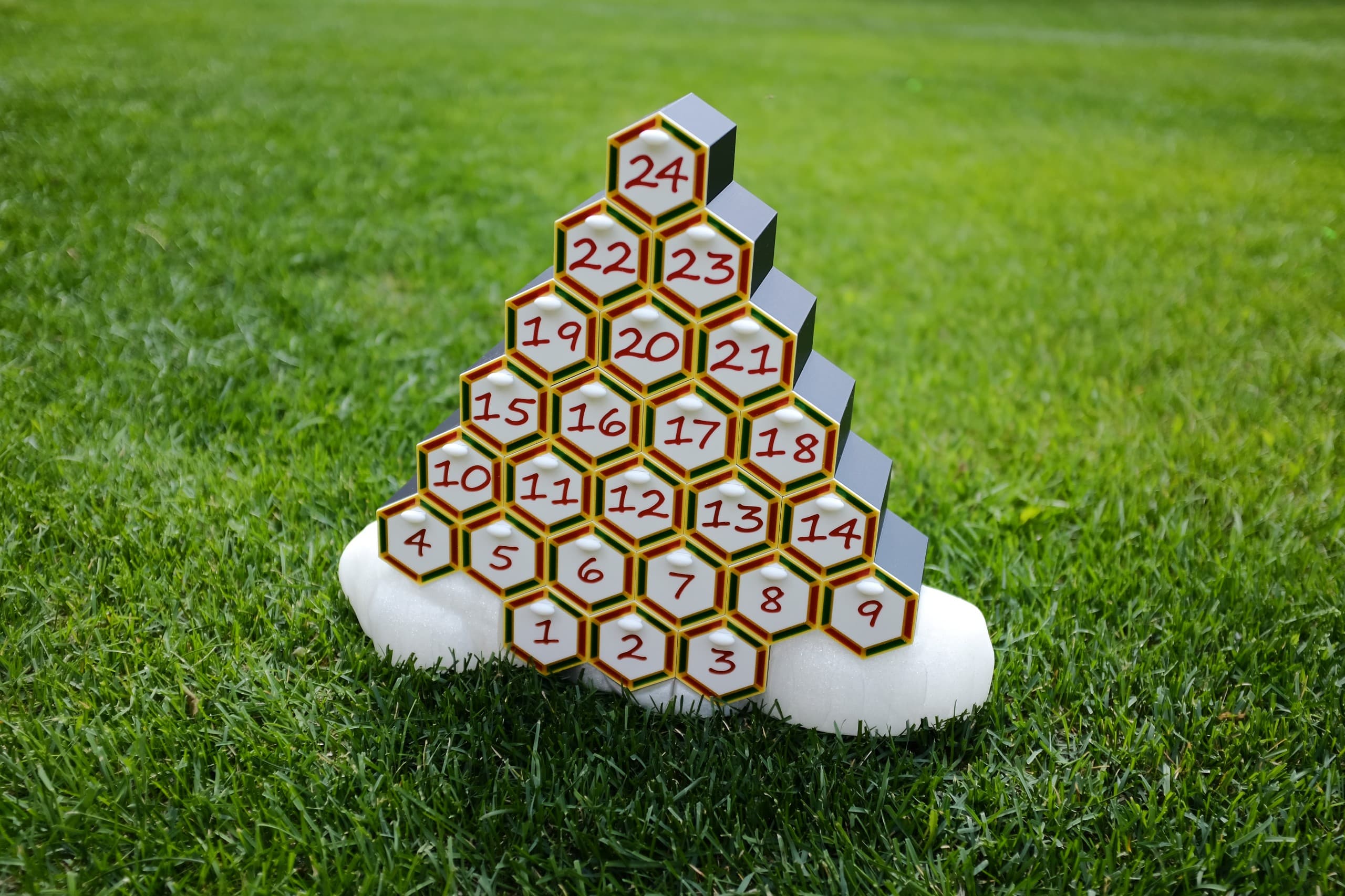 Hex-the-Halls Reusable Advent Calendar - view 1